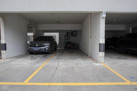 Apartamento à venda com 97m², 3 quartos e 2 vagas Apartamento à venda com 97m², 3 quartos e 2 vagasGaragem