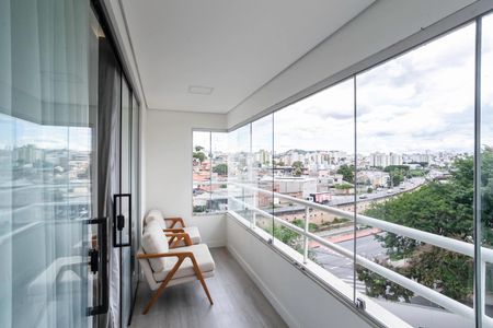 Varanda da sala de apartamento à venda com 3 quartos, 97m² em Bandeirantes (pampulha), Belo Horizonte