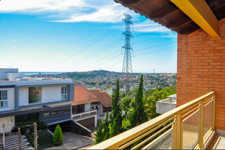 Casa de condomínio à venda com 580m², 4 quartos e 7 vagas