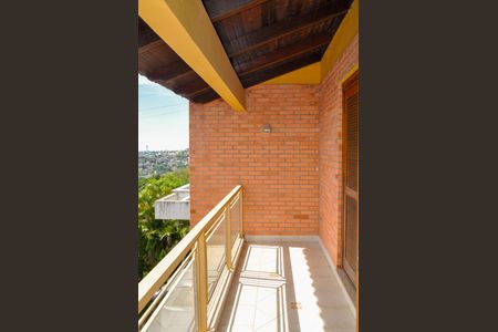 Casa de condomínio à venda com 580m², 4 quartos e 7 vagas