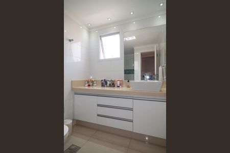 Apartamento à venda com 78m², 2 quartos e 1 vagaBanheiro Social