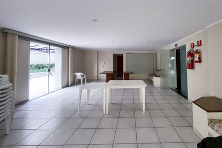 Apartamento à venda com 78m², 2 quartos e 1 vagaÁrea comum