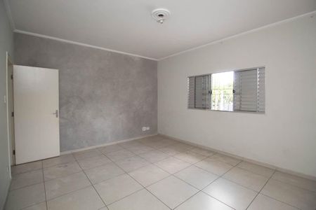 Casa para alugar com 160m², 3 quartos e 2 vagas Casa para alugar com 160m², 3 quartos e 2 vagasQuarto 2