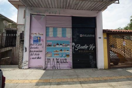 Casa para alugar com 160m², 3 quartos e 2 vagas Casa para alugar com 160m², 3 quartos e 2 vagasFachada