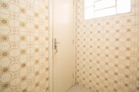 Casa para alugar com 160m², 3 quartos e 2 vagas Casa para alugar com 160m², 3 quartos e 2 vagasBanheiro de serviço