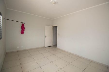 Casa para alugar com 160m², 3 quartos e 2 vagas Casa para alugar com 160m², 3 quartos e 2 vagasQuarto 1