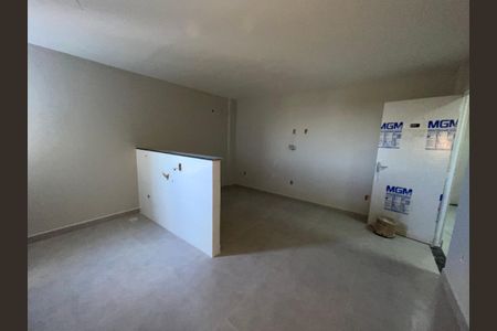 Sala/Cozinha de apartamento para alugar com 2 quartos, 100m² em Vila Santa Cruz, Duque de Caxias