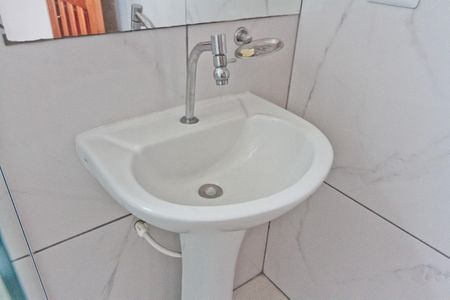 Apartamento para alugar com 50m², 2 quartos e sem vagaBanheiro