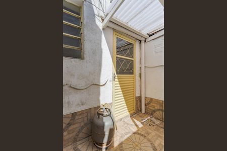 Apartamento à venda com 33m², 1 quarto e sem vagaÁrea de Serviço