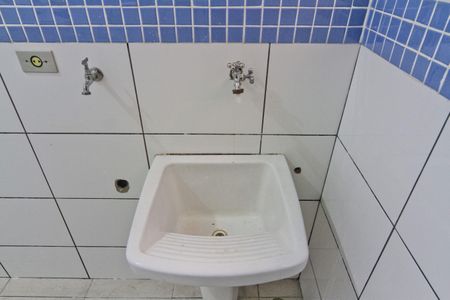 Casa para alugar com 50m², 2 quartos e sem vagaÁrea de Serviço