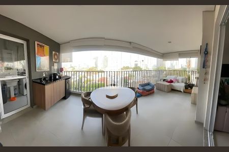 Apartamento para alugar com 98m², 3 quartos e 2 vagas Apartamento para alugar com 98m², 3 quartos e 2 vagasVaranda da Sala/Cozinha