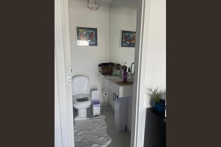 Apartamento para alugar com 98m², 3 quartos e 2 vagas Apartamento para alugar com 98m², 3 quartos e 2 vagasBanheiro de Serviço