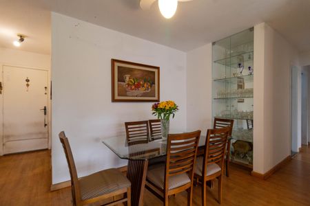 Apartamento à venda com 75m², 3 quartos e 2 vagasSala de Jantar
