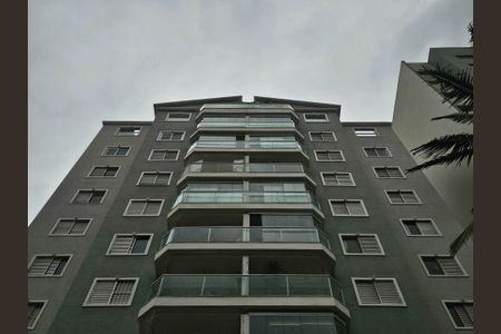 Apartamento à venda com 75m², 3 quartos e 2 vagasFachada