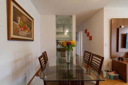 Apartamento à venda com 75m², 3 quartos e 2 vagasSala de Jantar