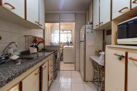 Apartamento à venda com 75m², 3 quartos e 2 vagasCozinha