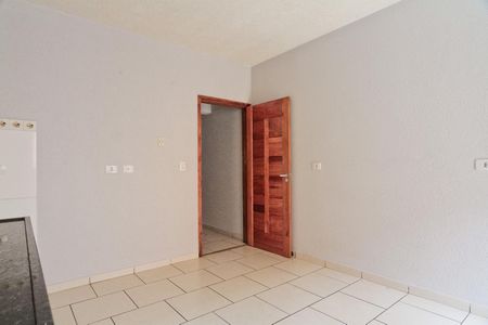 Casa para alugar com 100m², 2 quartos e 1 vagaCozinha