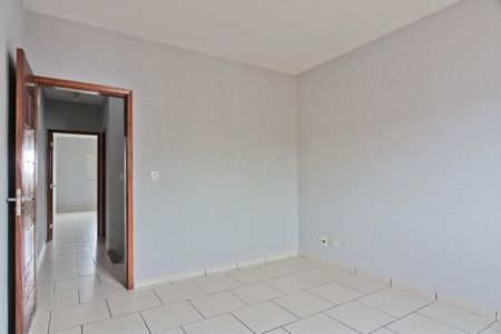 Casa para alugar com 100m², 2 quartos e 1 vagaQuarto 1