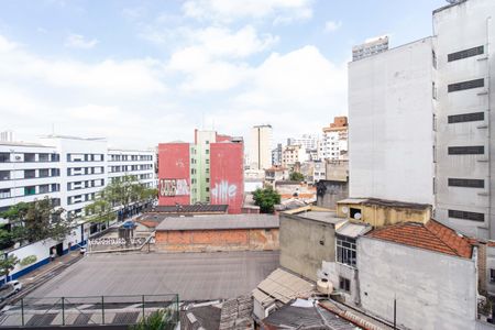 Apartamento à venda com 84m², 2 quartos e 1 vaga Apartamento à venda com 84m², 2 quartos e 1 vagaVista