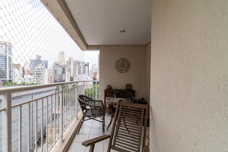 Apartamento à venda com 67m², 2 quartos e 1 vaga Apartamento à venda com 67m², 2 quartos e 1 vagaVaranda