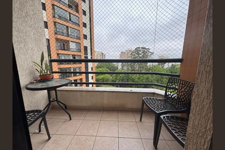 Apartamento à venda com 67m², 2 quartos e 1 vagaVaranda