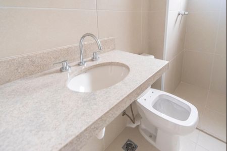 Apartamento à venda com 92m², 3 quartos e 2 vagasBanheiro Social