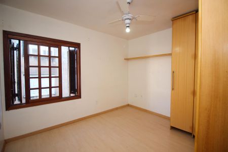 Quarto de apartamento à venda com 1 quarto, 52m² em Petrópolis, Porto Alegre