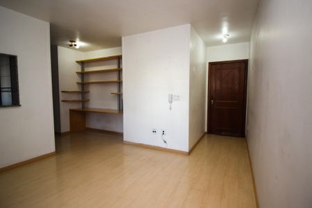Sala de apartamento à venda com 1 quarto, 52m² em Petrópolis, Porto Alegre