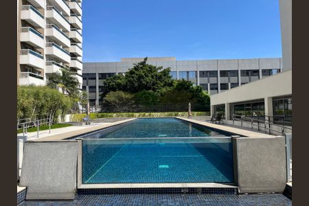 Apartamento à venda com 78m², 1 quarto e 2 vagasÁrea comum - Piscina