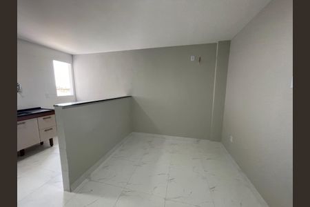 Sala de apartamento para alugar com 2 quartos, 135m² em Vila Santa Cruz, Duque de Caxias
