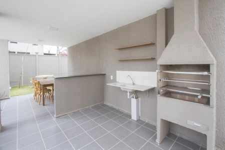 Apartamento à venda com 36m², 2 quartos e sem vagaÁrea comum