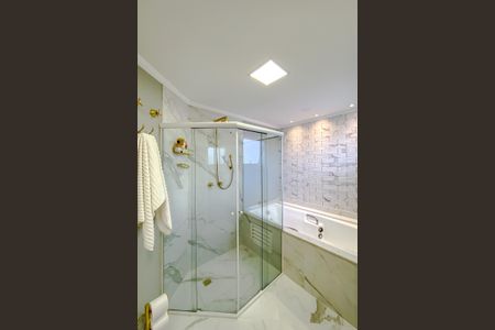 Apartamento à venda com 155m², 3 quartos e 3 vagasBanheiro da Suíte