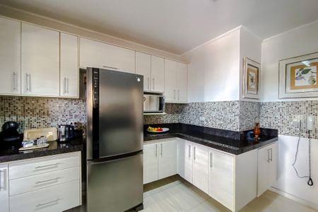 Apartamento à venda com 155m², 3 quartos e 3 vagasCozinha