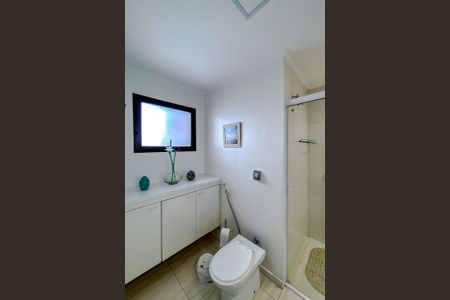 Apartamento à venda com 155m², 3 quartos e 3 vagasBanheiro da Suíte