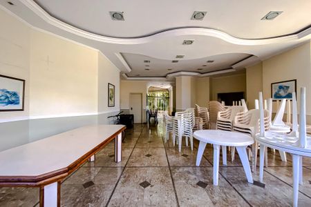 Apartamento à venda com 155m², 3 quartos e 3 vagasÁrea comum - Salão de festas