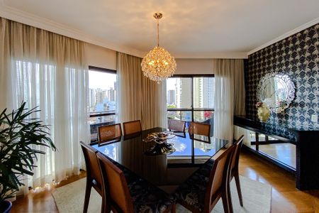 Apartamento à venda com 155m², 3 quartos e 3 vagasSala