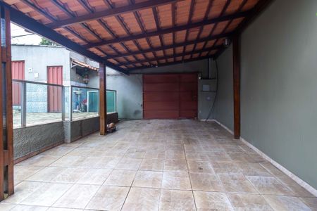 Casa à venda com 360m², 3 quartos e 2 vagasGaragem