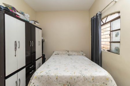 Casa à venda com 360m², 3 quartos e 2 vagasQuarto 2