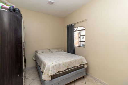 Casa à venda com 360m², 3 quartos e 2 vagasQuarto 2