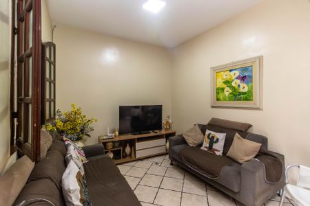 Sala de casa à venda com 3 quartos, 360m² em Universitário, Belo Horizonte