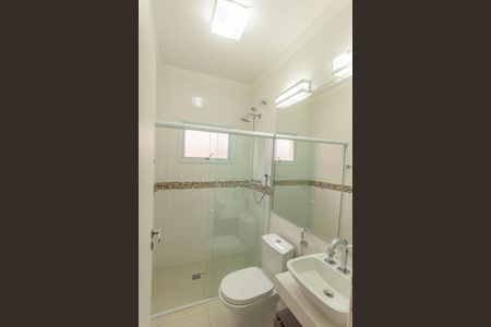 Casa de condomínio à venda com 402m², 3 quartos e 2 vagasBanheiro Social