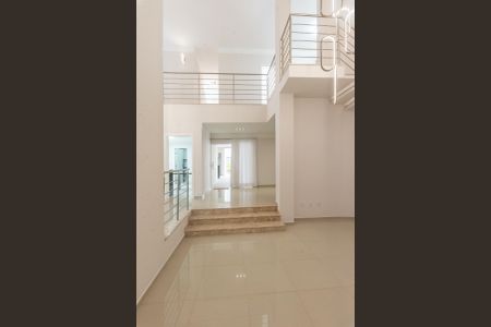 Casa de condomínio à venda com 402m², 3 quartos e 2 vagasSala