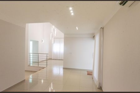 Casa de condomínio à venda com 402m², 3 quartos e 2 vagasSala 