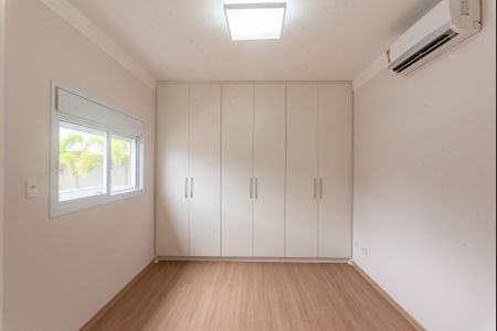 Casa de condomínio à venda com 402m², 3 quartos e 2 vagasSuíte 1