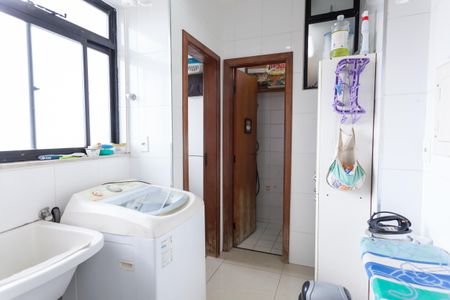 Apartamento à venda com 120m², 3 quartos e 2 vagasÁrea de Serviço