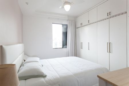 Apartamento à venda com 120m², 3 quartos e 2 vagassuite