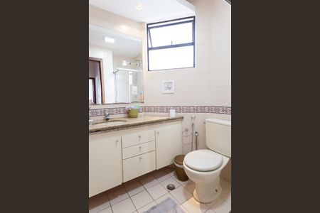 Apartamento à venda com 120m², 3 quartos e 2 vagasBanheiro Social