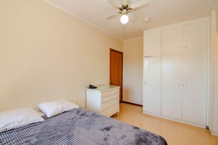 Suíte de apartamento para alugar com 1 quarto, 53m² em Independência, Porto Alegre