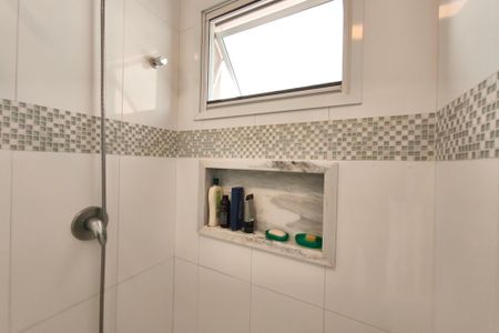 Casa de condomínio à venda com 268m², 4 quartos e 4 vagasBanheiro Suíte 3