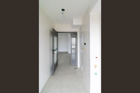 Apartamento à venda com 81m², 3 quartos e 1 vagaÁrea de Serviço